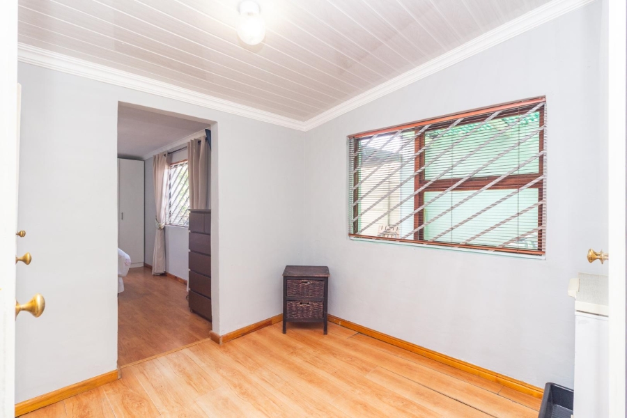 3 Bedroom Property for Sale in Bridgetown Western Cape